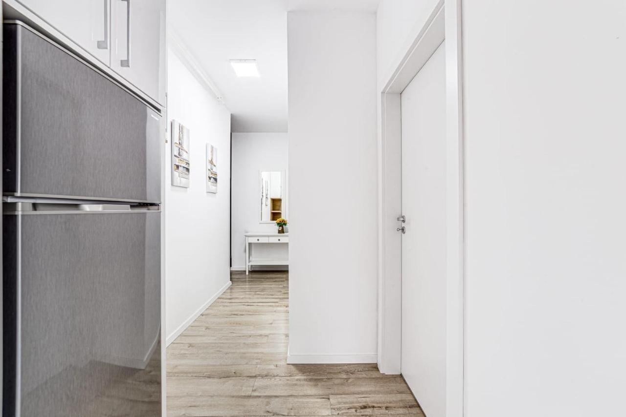 Ari Green Apartment Near Atrium Mall Arad Bagian luar foto