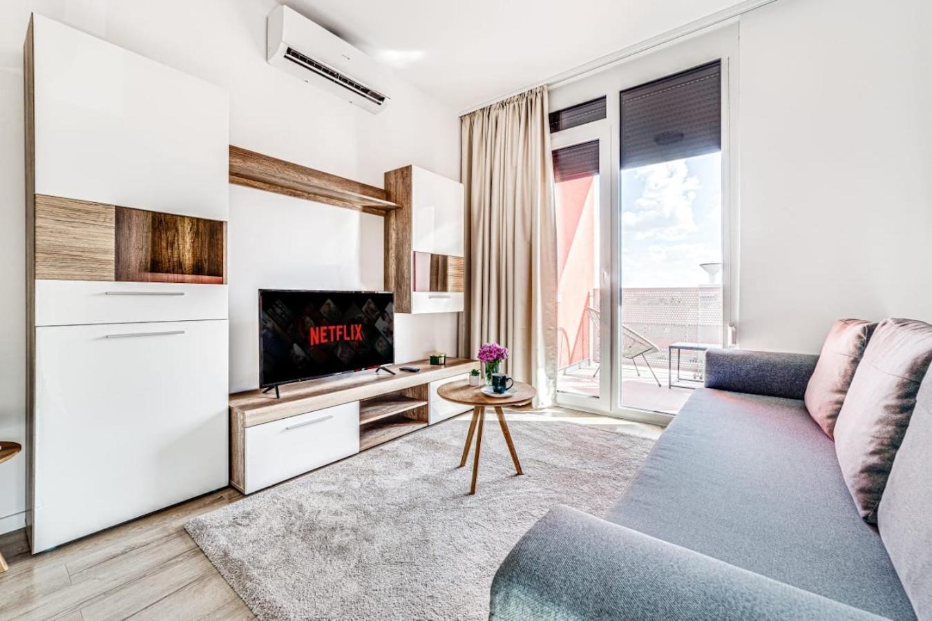Ari Green Apartment Near Atrium Mall Arad Bagian luar foto